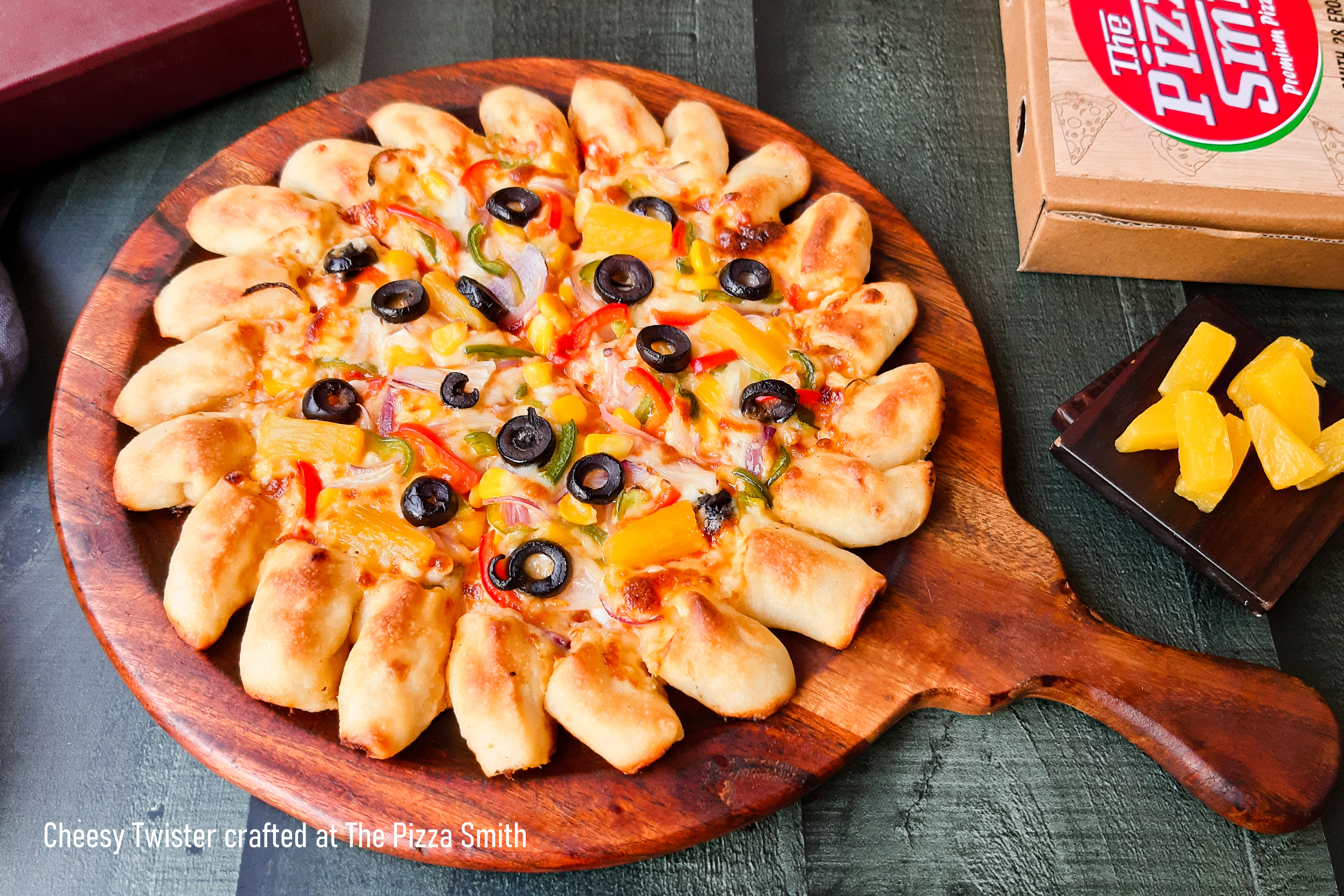 Best Cheesy Twister Pizza in Ghaziabad